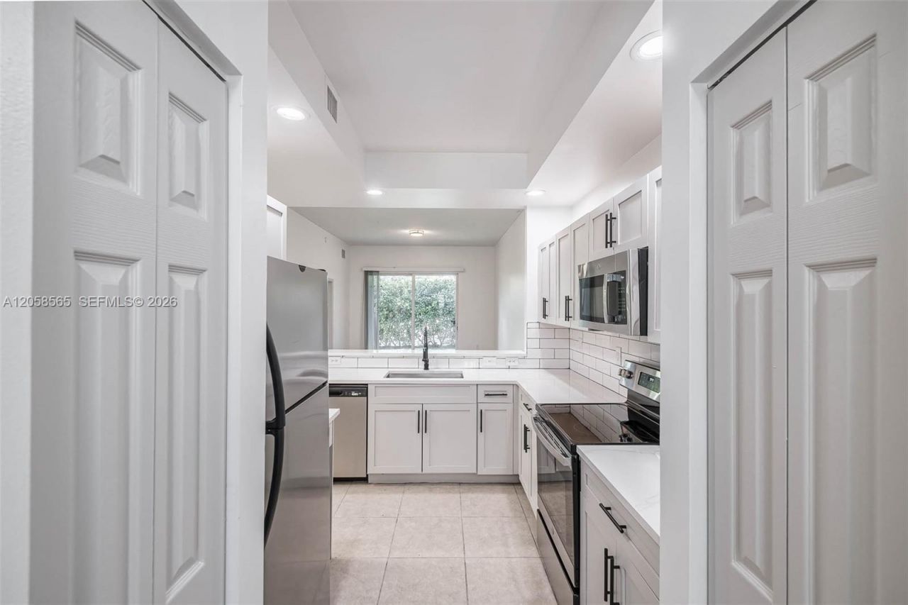 Please Call For Address, Unit B202, West Palm Beach, FL 33417 Photo