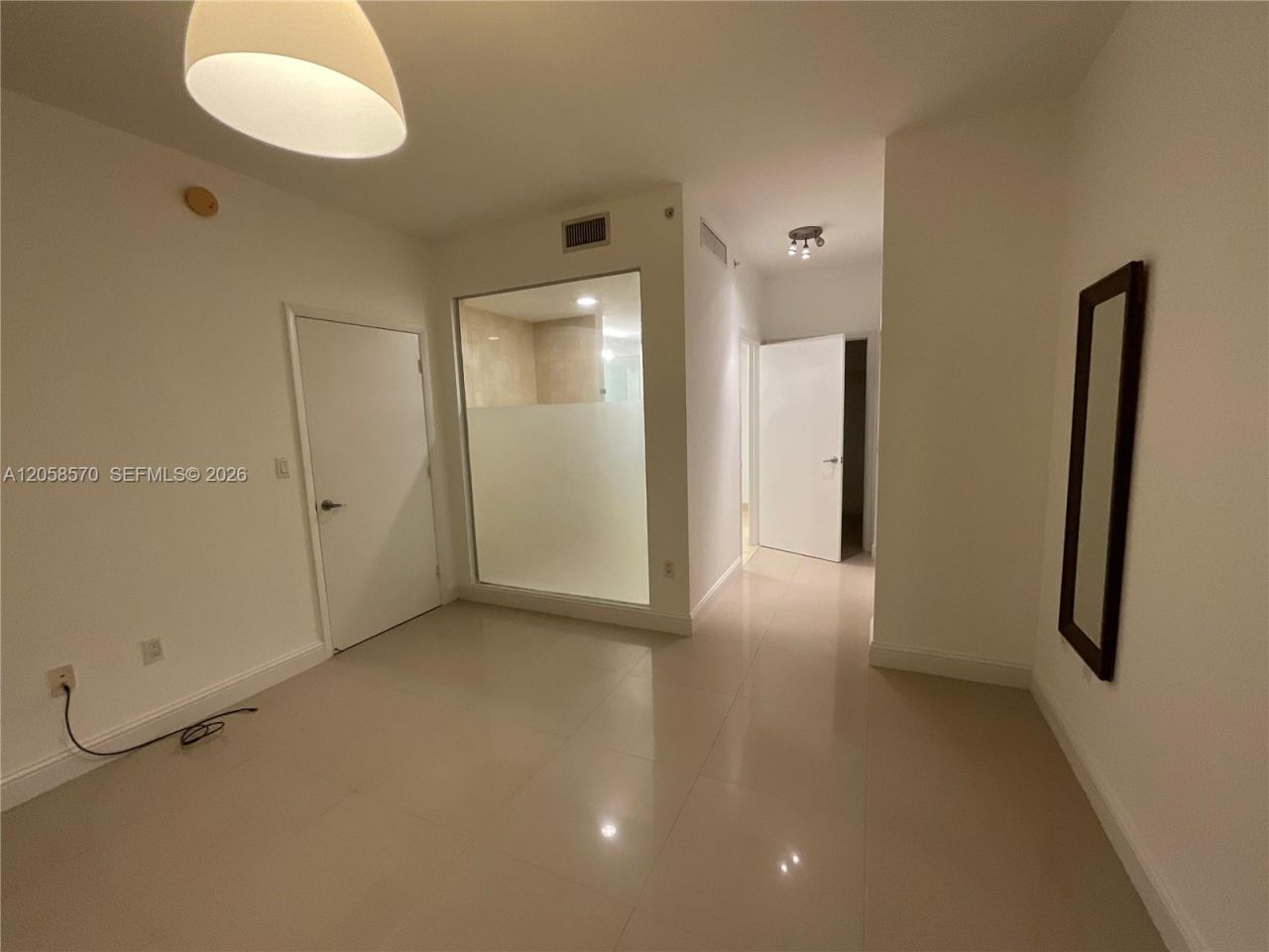 90 SW 3rd St, Unit 3910, Miami, FL 33130 Photo