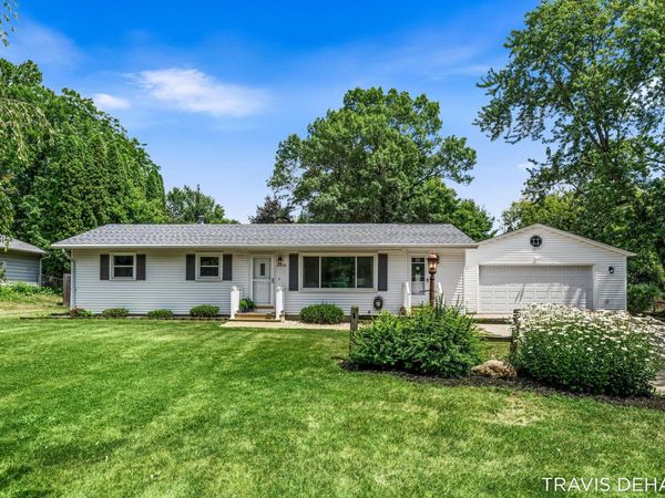 6898 Maynard Road, Portland, MI 48875