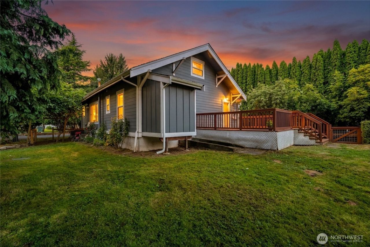 5502 Northwest Avenue, Bellingham, WA 98226