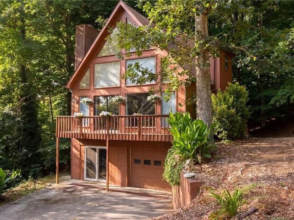 1921 Chateau Ridge , Winston-Salem, NC 27103