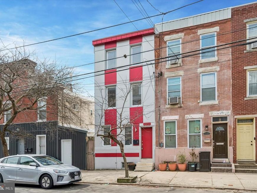 2042 E Huntingdon Street , Philadelphia, PA 19125 Main Photo