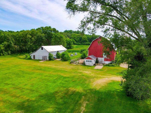 17438 W Finneran Road, Evansville, WI 53536