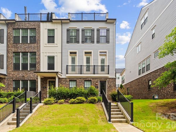 2525 Deacon Avenue, Charlotte, NC 28204