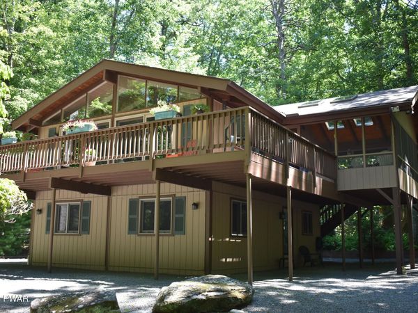 103 Bayberry Drive , Lords Valley, PA 18428