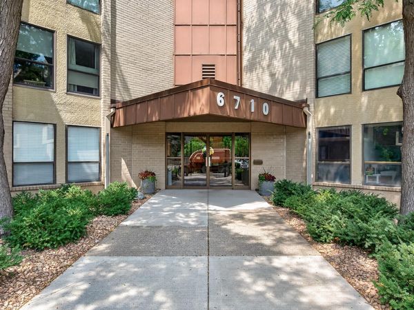 6710 Vernon Avenue S, Unit 315, Edina, MN 55436