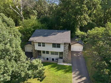 688-690 Burlington Road , Saint Paul, MN 55119
