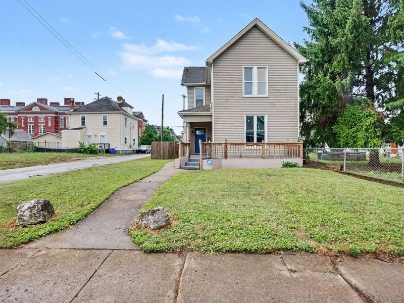 265 E Innis Avenue , Columbus, OH 43207 Photo 2