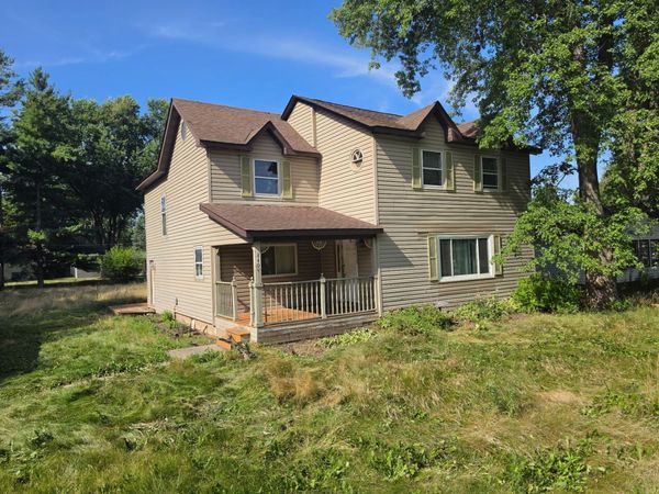 8404 Dorr Road, Wonder Lake, IL 60097