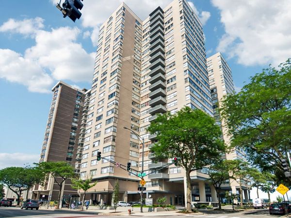 6301 N Sheridan Road , Unit 14M, Chicago, IL 60660