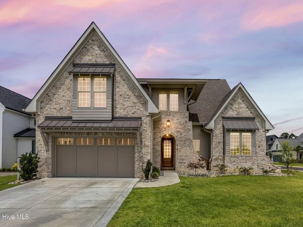 628 Waterstone Drive, Wilmington, NC 28411