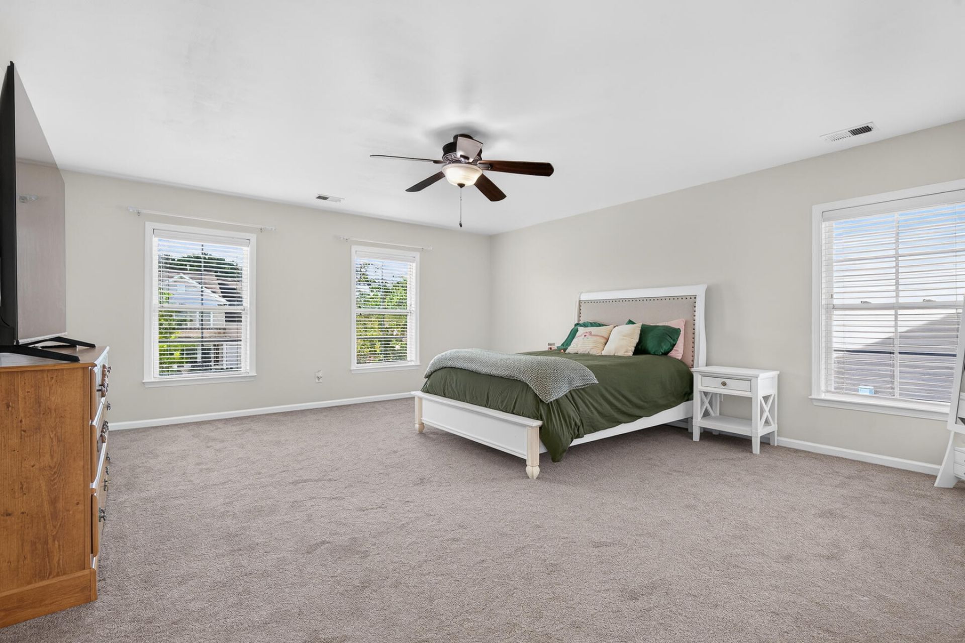 8007 Seastar Lane Photo 36