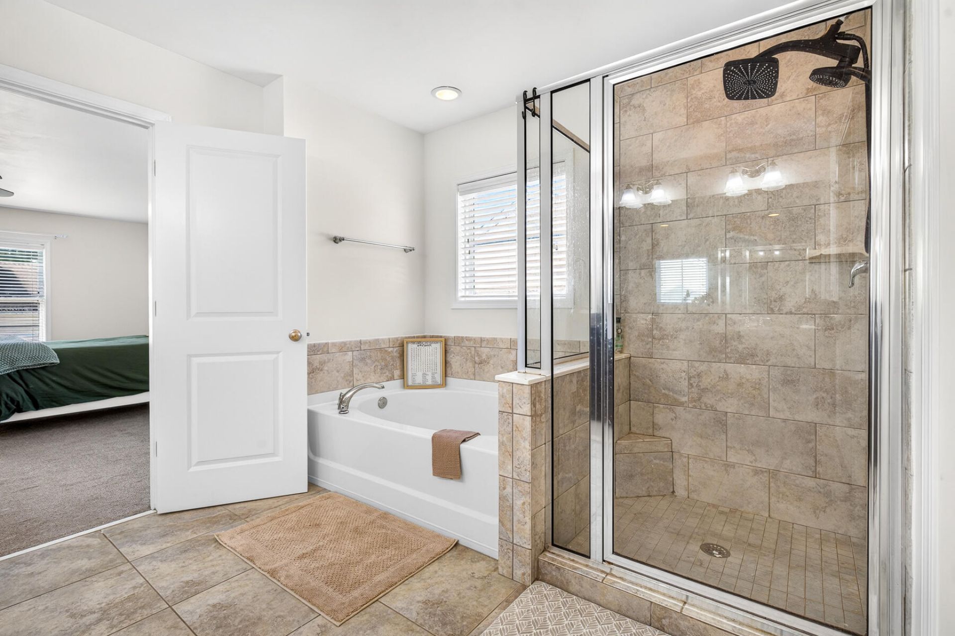 8007 Seastar Lane Photo 40