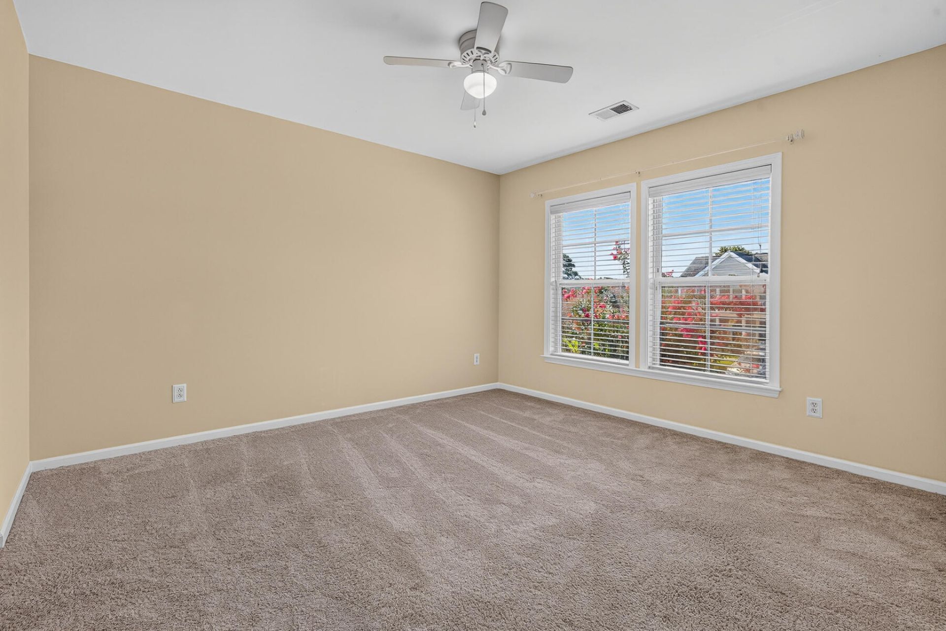 8007 Seastar Lane Photo 45