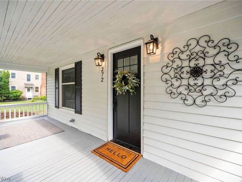 272 Miles Road, Chagrin Falls, OH 44022 Photo 2