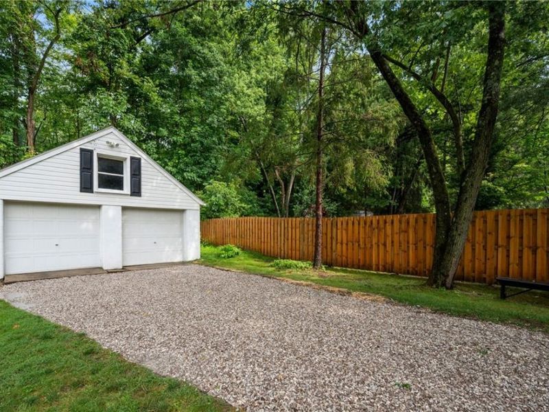 272 Miles Road, Chagrin Falls, OH 44022 Photo 32