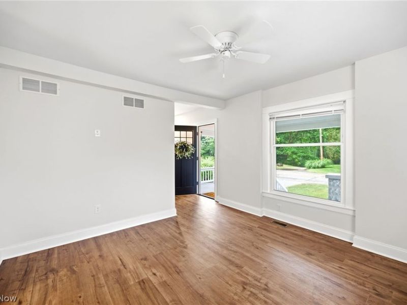 272 Miles Road, Chagrin Falls, OH 44022 Photo 5