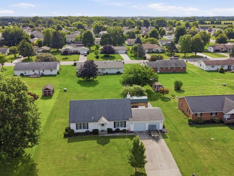 373 New Haven Drive, Urbana, OH 43078 Photo 3
