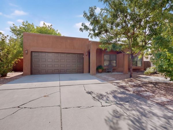 7495 Sagebrush Road , Santa Fe, NM 87507