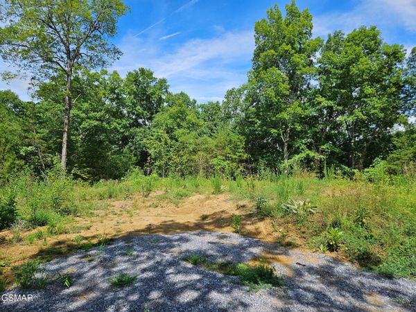 6,7, 9, 10 Pleasure Road, Sevierville, TN 37876