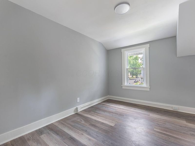 620 E Cecil Street , Springfield, OH 45503 Photo 15