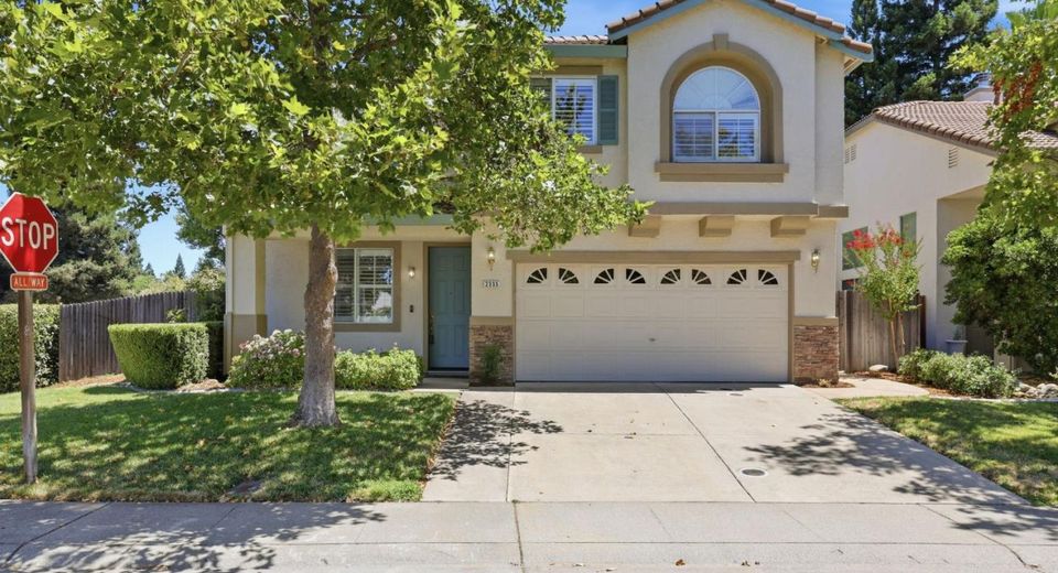 2335 New Eureka Way, Rancho Cordova, CA 95670 Photo