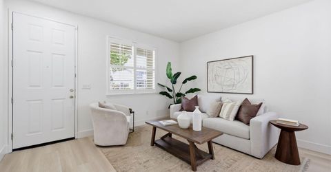 2335 New Eureka Way, Rancho Cordova, CA 95670 Photo