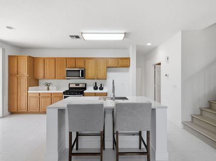 2335 New Eureka Way, Rancho Cordova, CA 95670 Photo