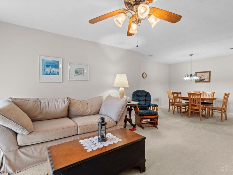 4889 Bordeaux Lane, Mason, OH 45040 Photo 6