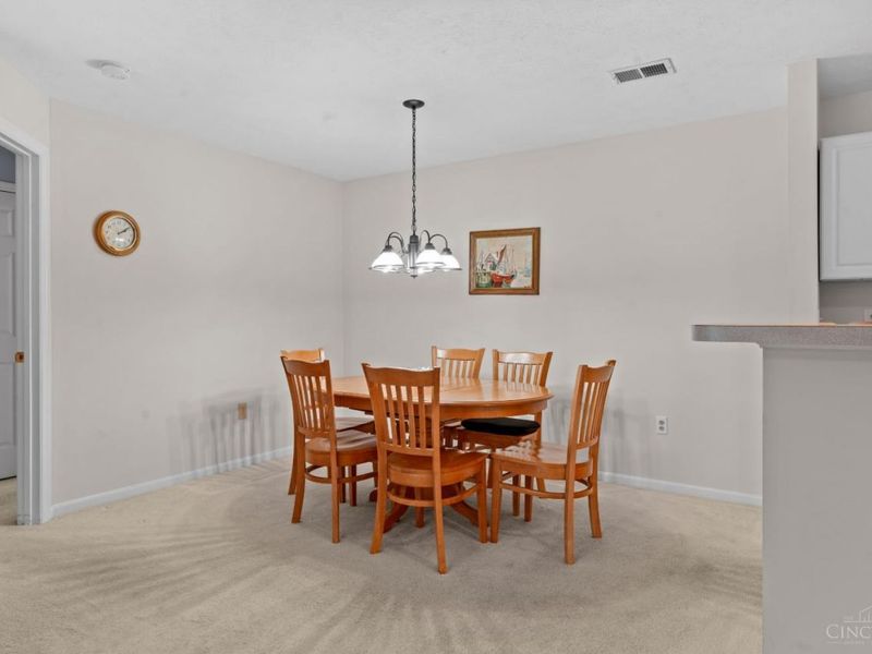 4889 Bordeaux Lane, Mason, OH 45040 Photo 7