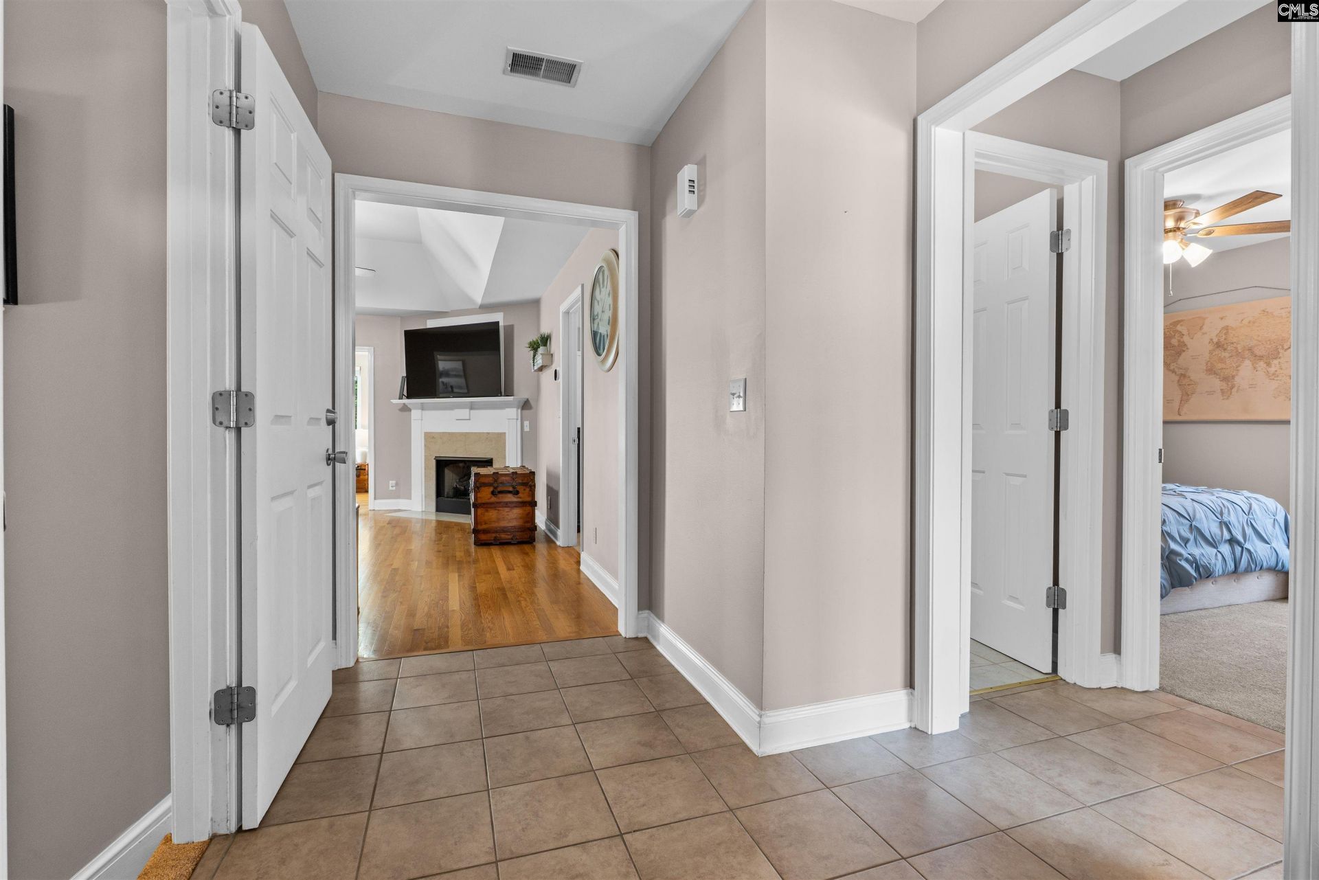 13 Crockett Drive Photo 9