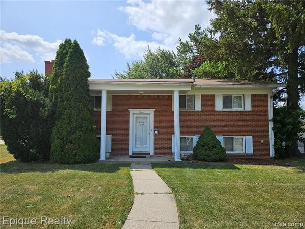 2860 Koper Drive , Sterling Heights, MI 48310