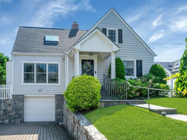 4 Lorraine Drive , Eastchester, NY 10709