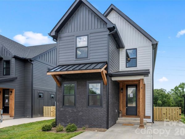93 Martha Avenue , Unit 10, Hendersonville, NC 28792