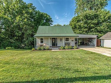 714 Old Newton Pike, Troy, OH 45373