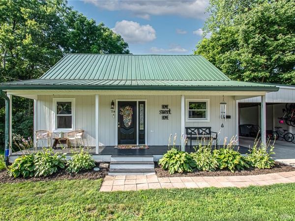 714 Old Newton Pike, Troy, OH 45373