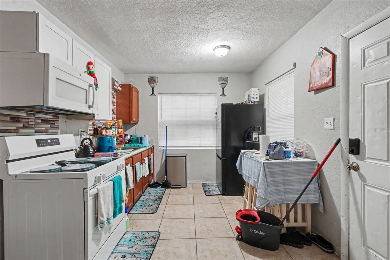 10598 106th Avenue, Largo, FL 33773 Photo