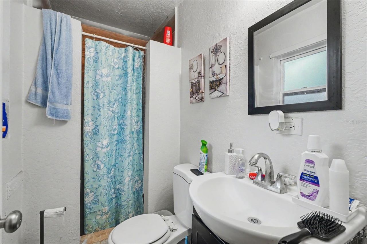 10598 106th Avenue, Largo, FL 33773 Photo