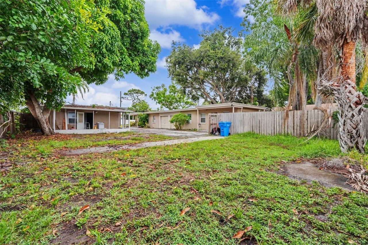 10598 106th Avenue, Largo, FL 33773 Photo