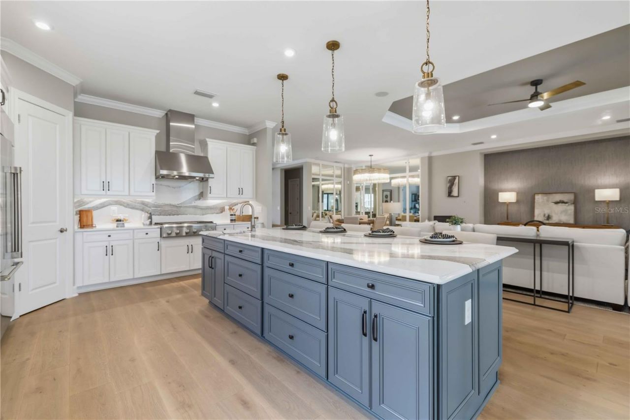 7704 Moonbeam Avenue, Sarasota, FL 34241 Photo