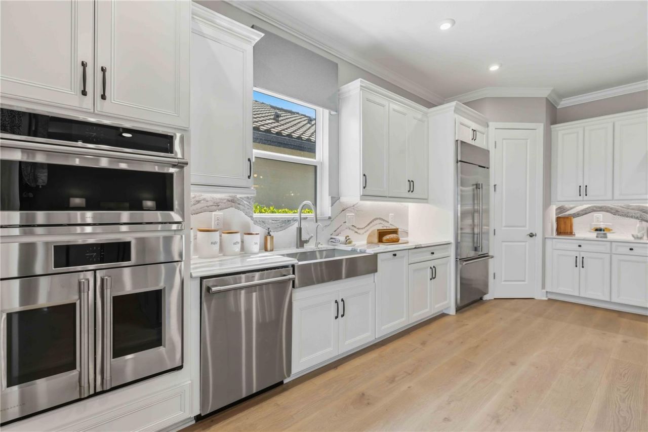 7704 Moonbeam Avenue, Sarasota, FL 34241 Photo