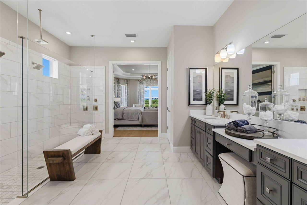 7704 Moonbeam Avenue, Sarasota, FL 34241 Photo