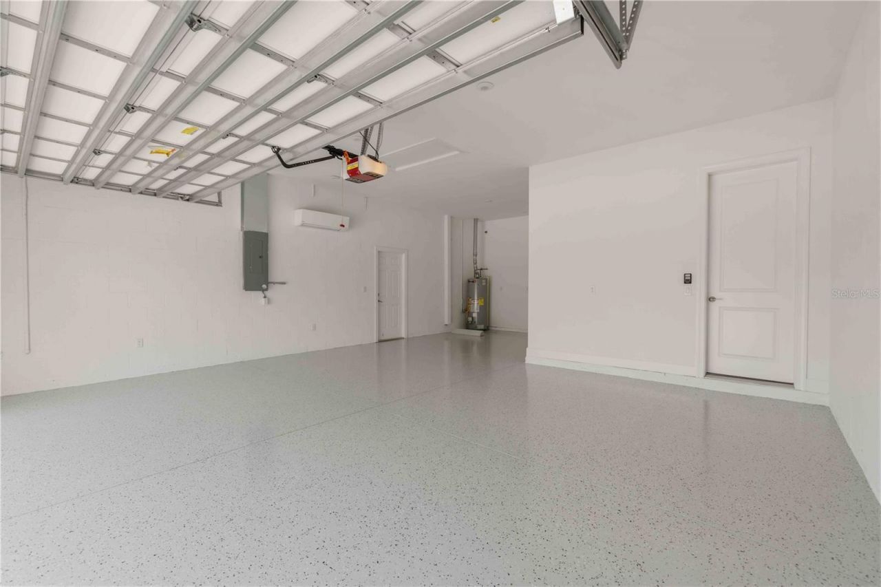 7704 Moonbeam Avenue, Sarasota, FL 34241 Photo