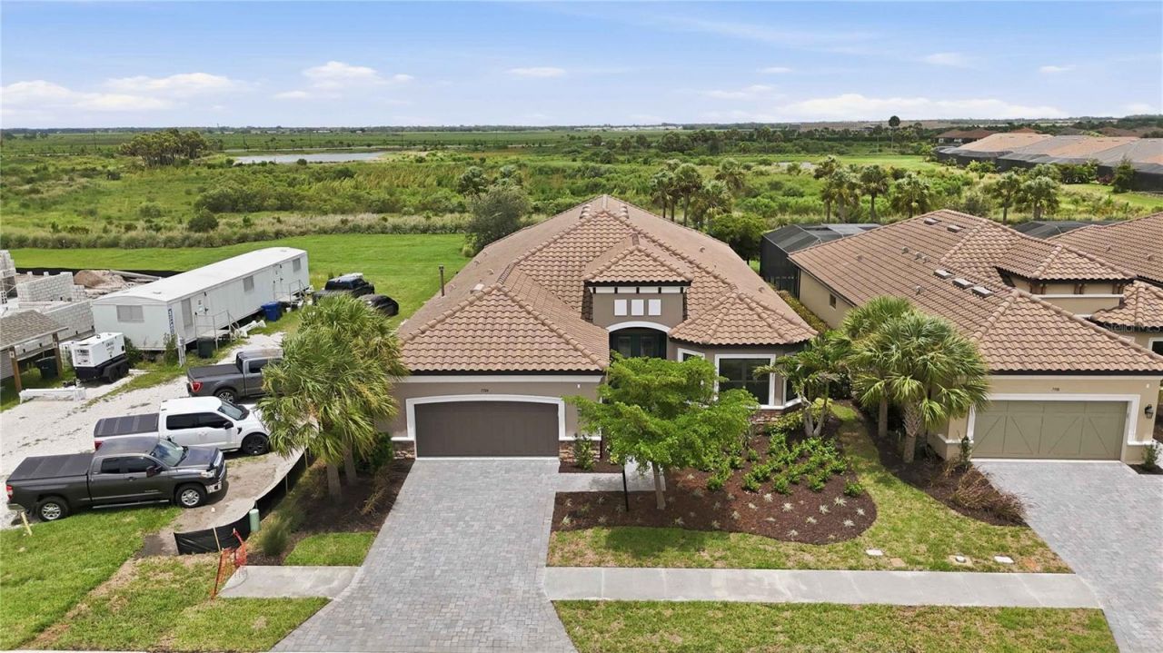 7704 Moonbeam Avenue, Sarasota, FL 34241 Photo