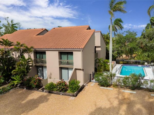 220 PASS KEY ROAD , Unit 220, SARASOTA, FL 34242