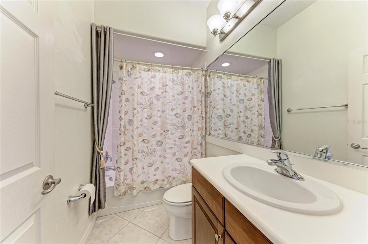6841 74th Street Circle E, Bradenton, FL 34203 Photo