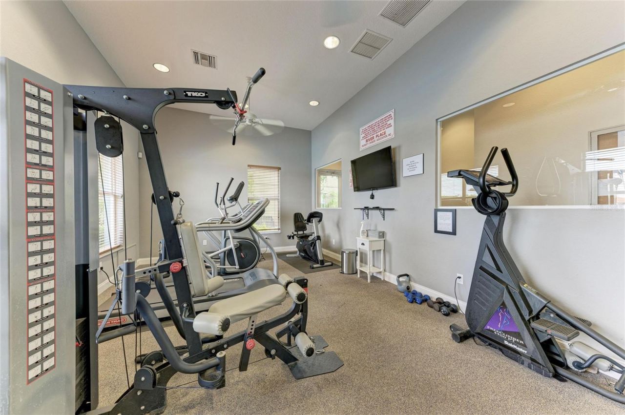 6841 74th Street Circle E, Bradenton, FL 34203 Photo