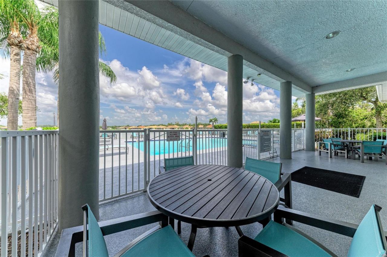 6841 74th Street Circle E, Bradenton, FL 34203 Photo