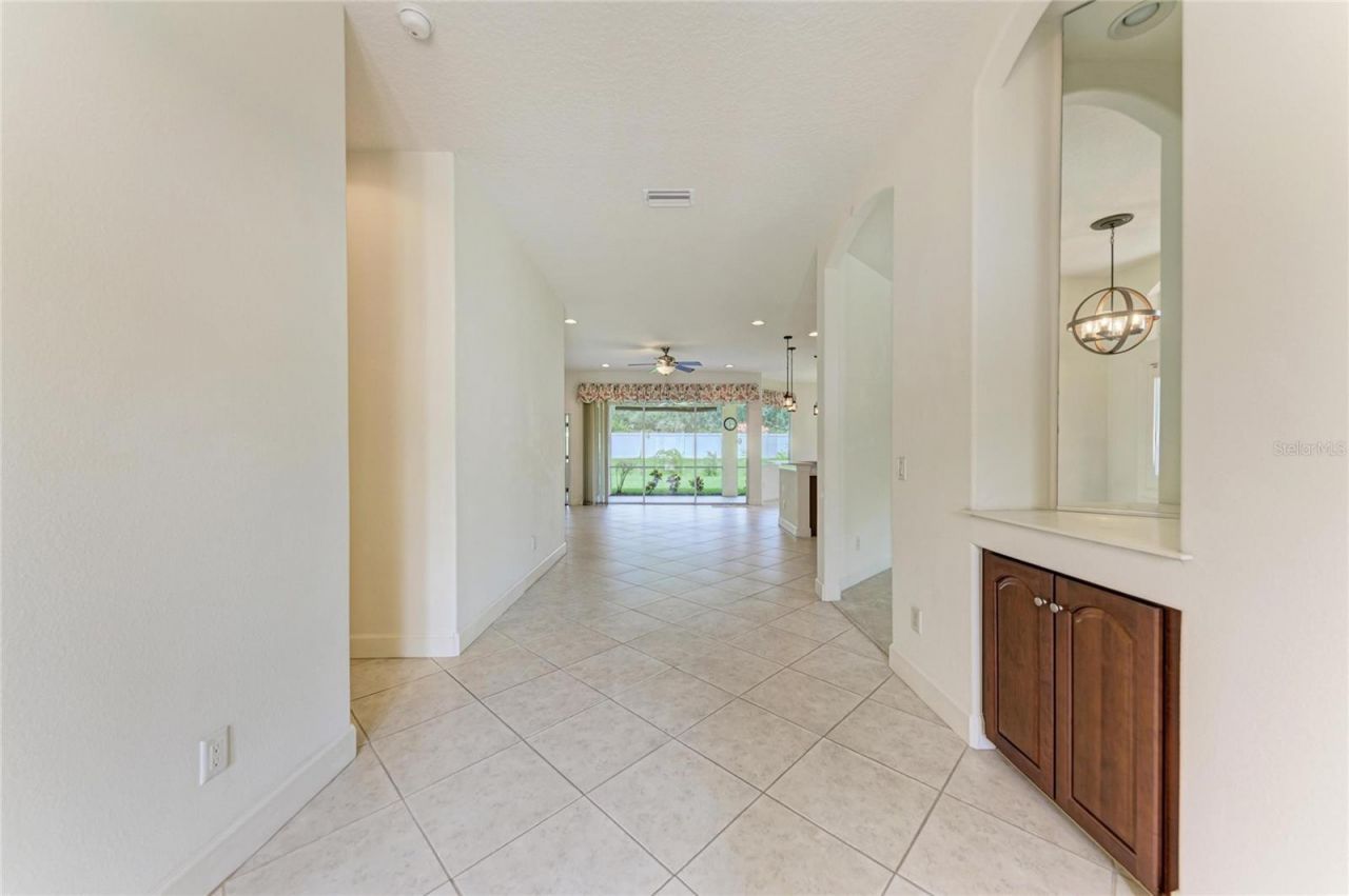 6841 74th Street Circle E, Bradenton, FL 34203 Photo