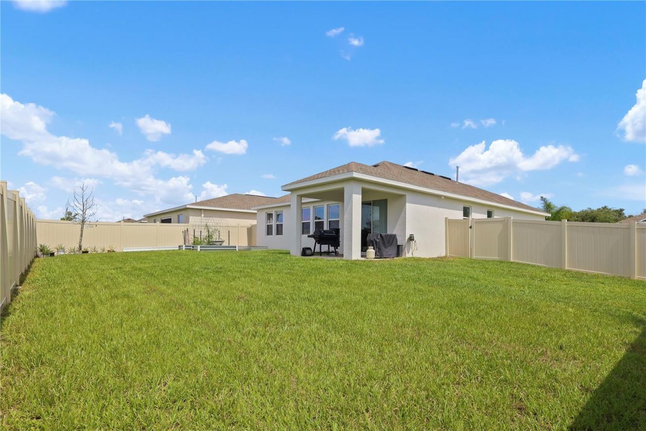 33571 Sky Blossom Circle, Leesburg, FL 34788 Photo